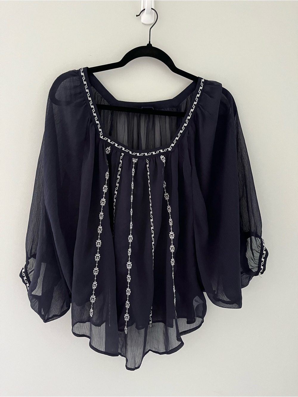 Lucky Brand Navy Sheer Boho Embroidered Top Lightweight and Flowy XS/S - Picture 2 of 10